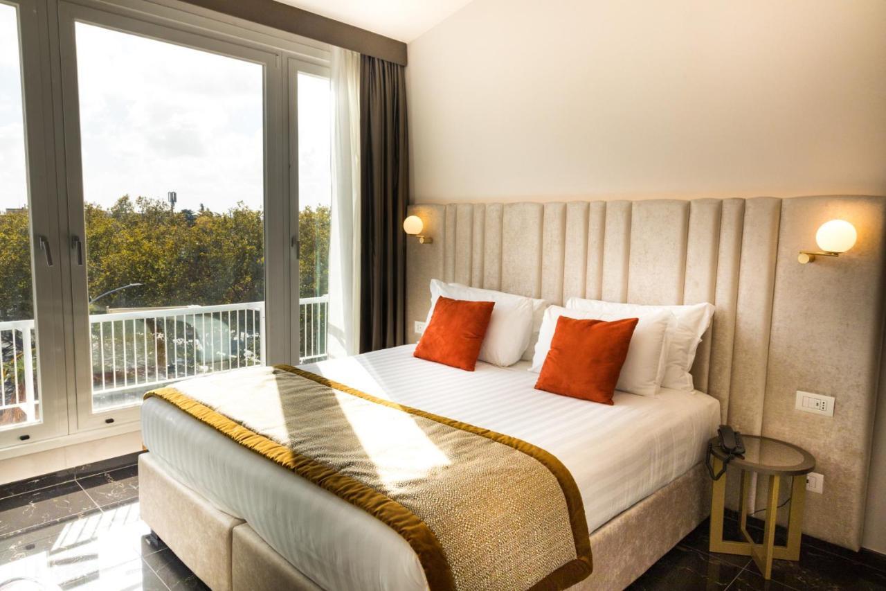 Deluxe Triple Room,944021923:JPEG